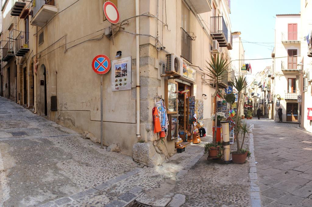 Appartamento Seminario Cefalù Pokoj fotografie